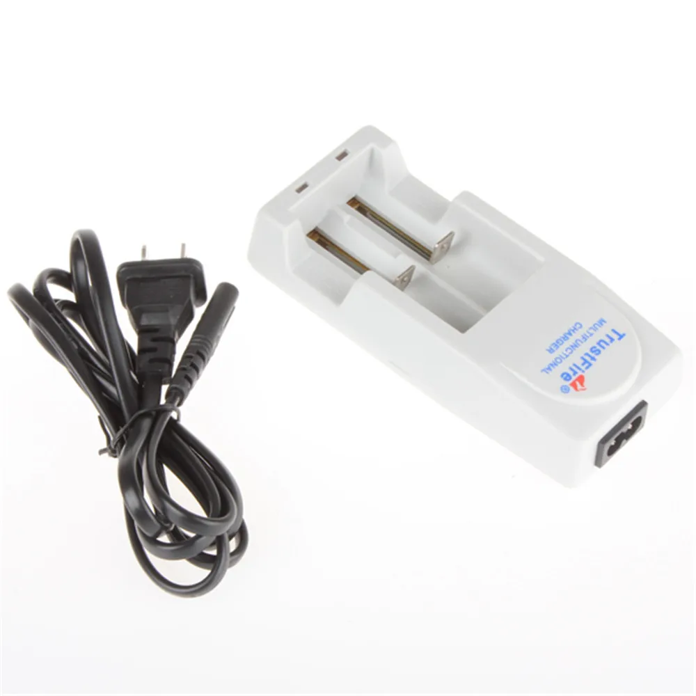 Многофункциональное зарядное устройство Trustfire с одним слотом для батарей 14500