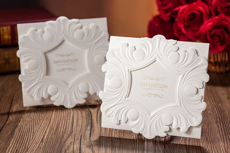 Personzlied Барокко стиль элегантный Белый Цвет Свадебные Приглашения Карты