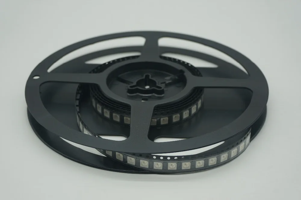 20 ~ 1000 шт. WS2812B (4 контакта) 5050 SMD черная/белая версия WS2812 индивидуально адресуемый