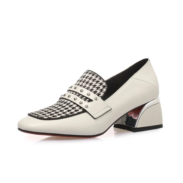 Женские туфли лодочки из мягкой коровьей кожи MLJUESE черные с заклепками и круглым