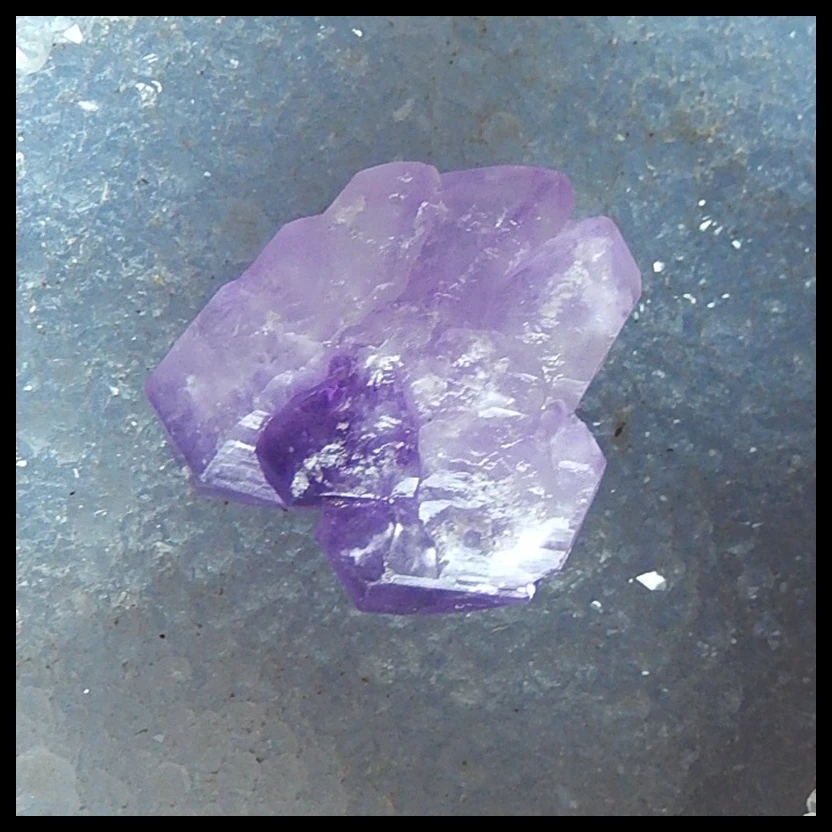 Natural Amethyst Cabochons,Semiprecious jewelry pendant necklace,25x25x14mm,10.7g