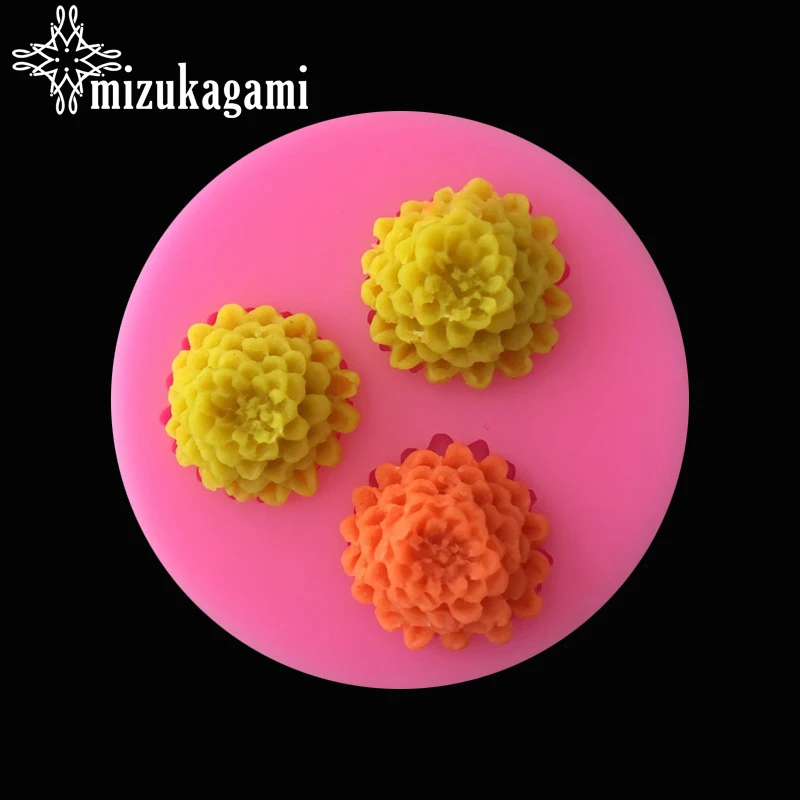 

1pcs UV Resin Jewelry Liquid Silicone Mold 3D Chrysanthemum Flowers For DIY Intersperse Decorate Making Jewelry
