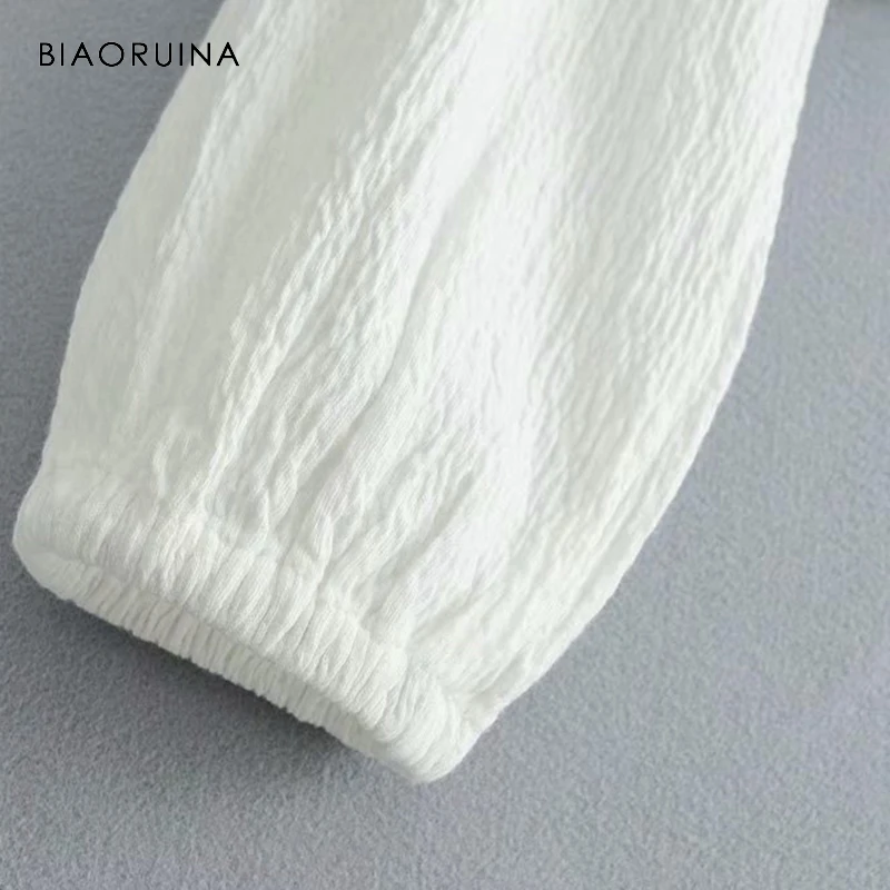 

BIAORUINA Women White Sexy Short T-shrt Slash Neck Single Breasted Vintage Tops Women's Summer Crop Tops Off The Shoulder