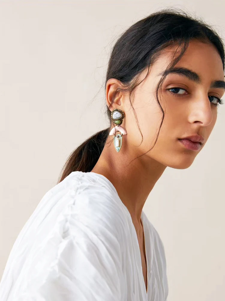 Богемные цветные серьги-подвески в виде большого камня из смолы цыганские летние