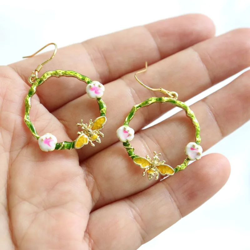 Модные серьги капли с зеленым цветком и Пчелой оригинальный дизайн ретро