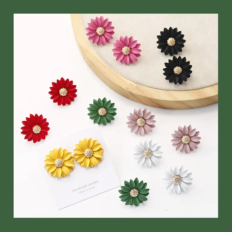 

Korean Fresh Sweet Cute Solid Tracy Flower Rhinestone Woman Girls Stud Earrings Fashion Jewelry Holiday-KQQE