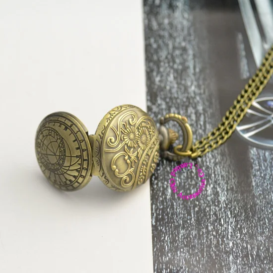 

wholesale fashion girl woman lady bronze brass color zodiac vintage pocket watch doctor who dw necklace hour good quality