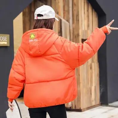 Orange Женские парки с капюшоном в стиле Харадзюку, новинка, короткая пуховая куртка со смайликом и вышивкой, женские зимние куртки, пальто с хлопковой подкладкой - Цвет: Orange