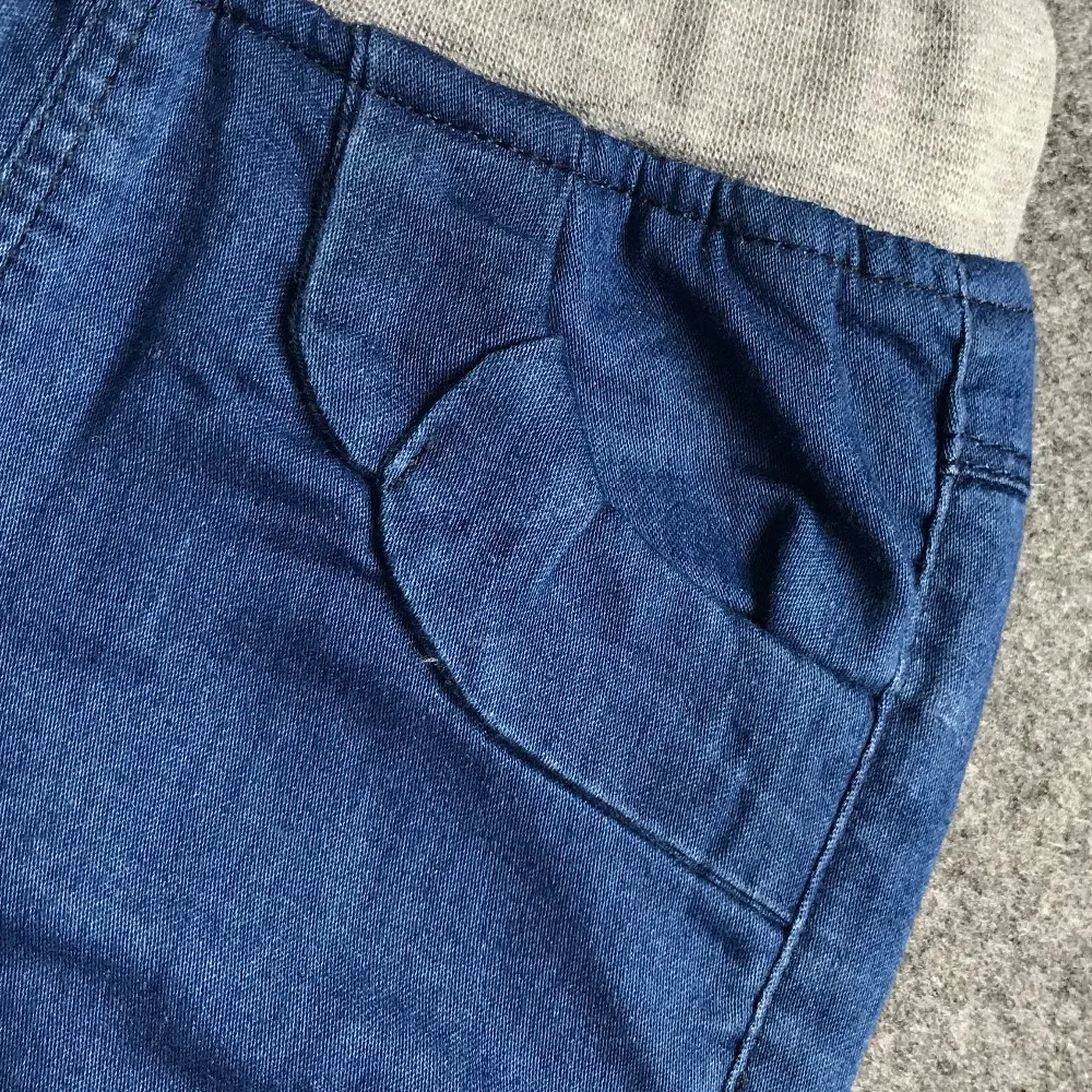 

2-8Y Girls Blue Jeans Rose Embroidery High Elastic Waist 4 pockets Children Pencil pants ZQ-SS1869