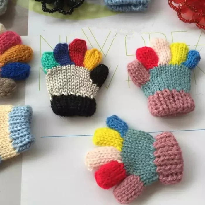 5 fingers Random 4 шт цветные мини вязаные перчатки DIY кукла декоративные принадлежности чехол для телефона сумка Одежда художественный материал ремесло Детская одежда аксессуары - Цвет: 5 fingers Random