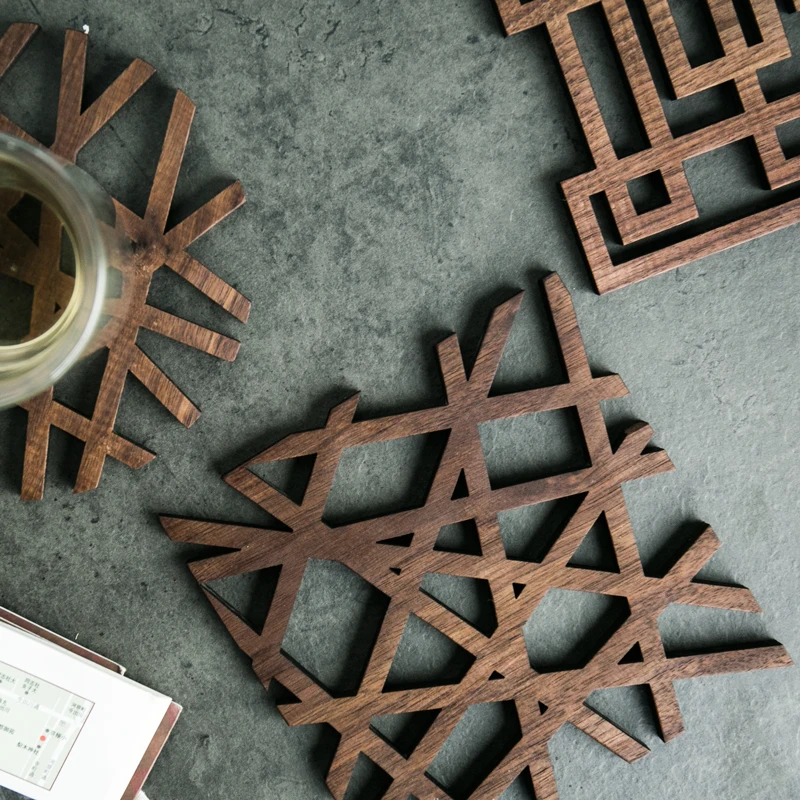 

2pcs Hollow walnut Wood Pot Coasters Cup Bowl Pad Mat Coffee Tea Cup Pads&Mats Teapot Drink Heat Insulation Pad Pan Coasters