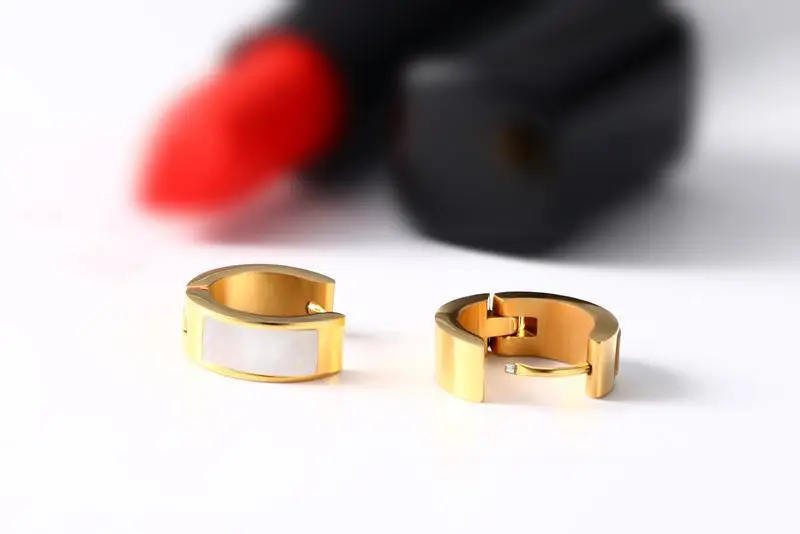 Женские серьги-гвоздики из нержавеющей стали с цветными ракушками | Украшения и