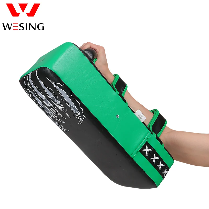 

Wesing Kick Pads Kickboxing Target Focus Pads Punch Mitts for Martial Arts Training MMA Muay Thai Kicking Targets for Men