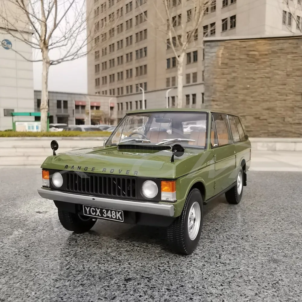 Diecast модель автомобиля почти реальные 1970 1:18 (зеленый) + маленький подарок!| |