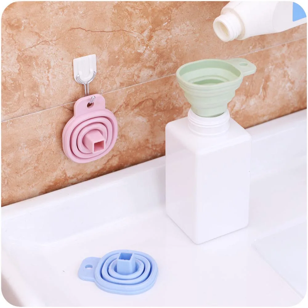

3 pcs Random Color Silicone Funnel Collapsible Portable Hopper Liquid Powder Transfer Tool for Wine Oil Liquid soap
