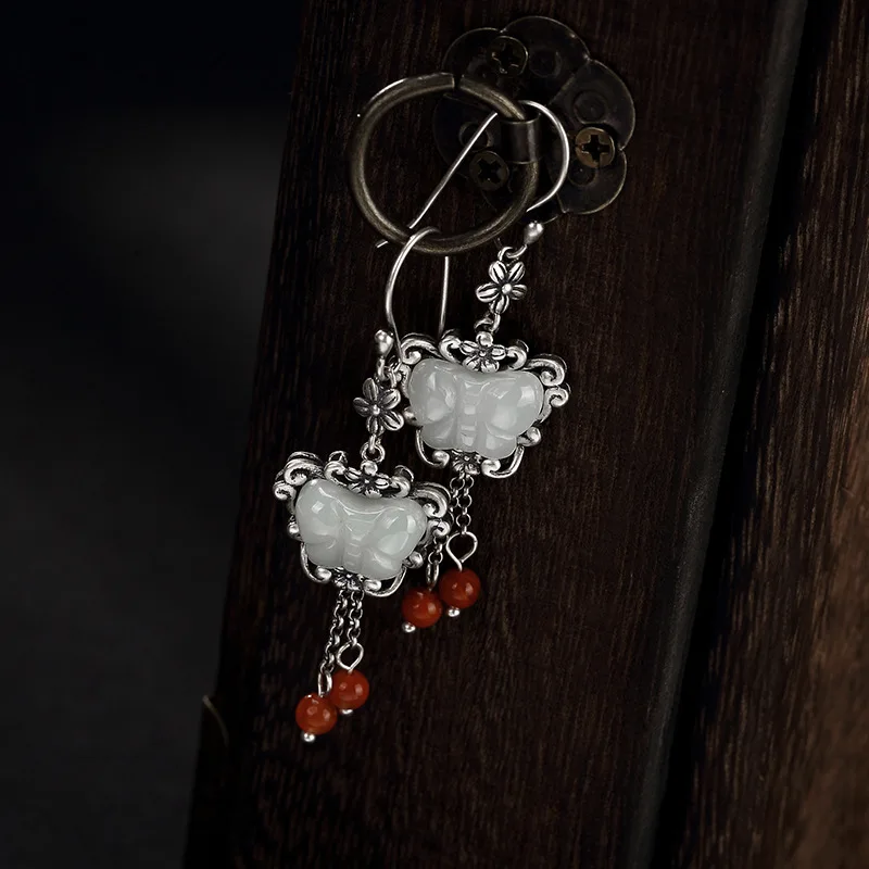 

Pure Silver Inlay Hetian Jade Yuna Ways Red Plum Flower Butterfly Pendant Earrings Wholesale