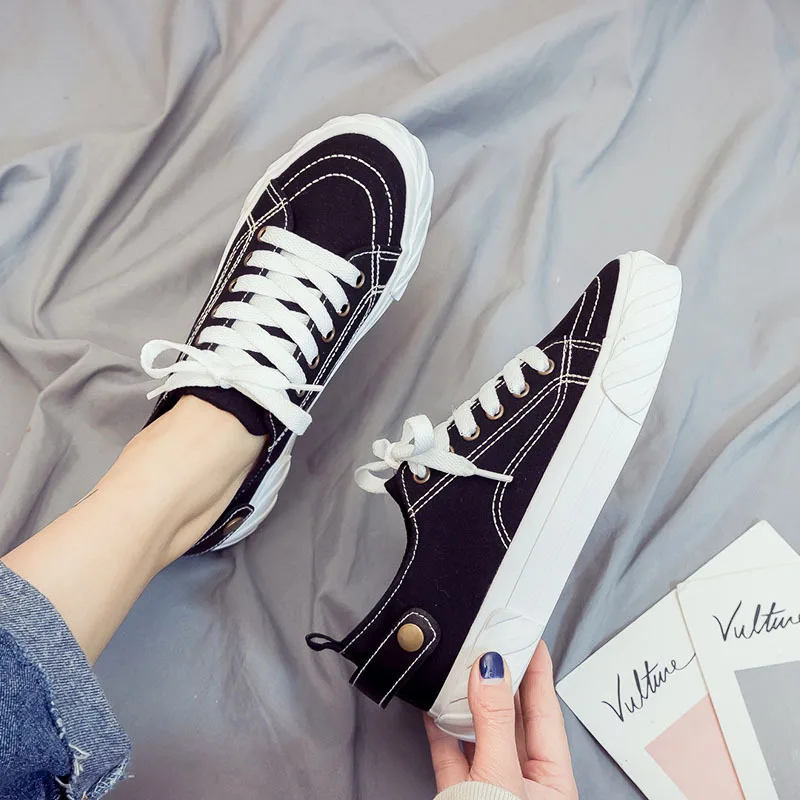 Новинка года; удобная повседневная Тканевая обувь без каблука; zapatos de mujer; женские кроссовки; цвет черный, белый; Вулканизированная обувь; X6 - Цвет: black