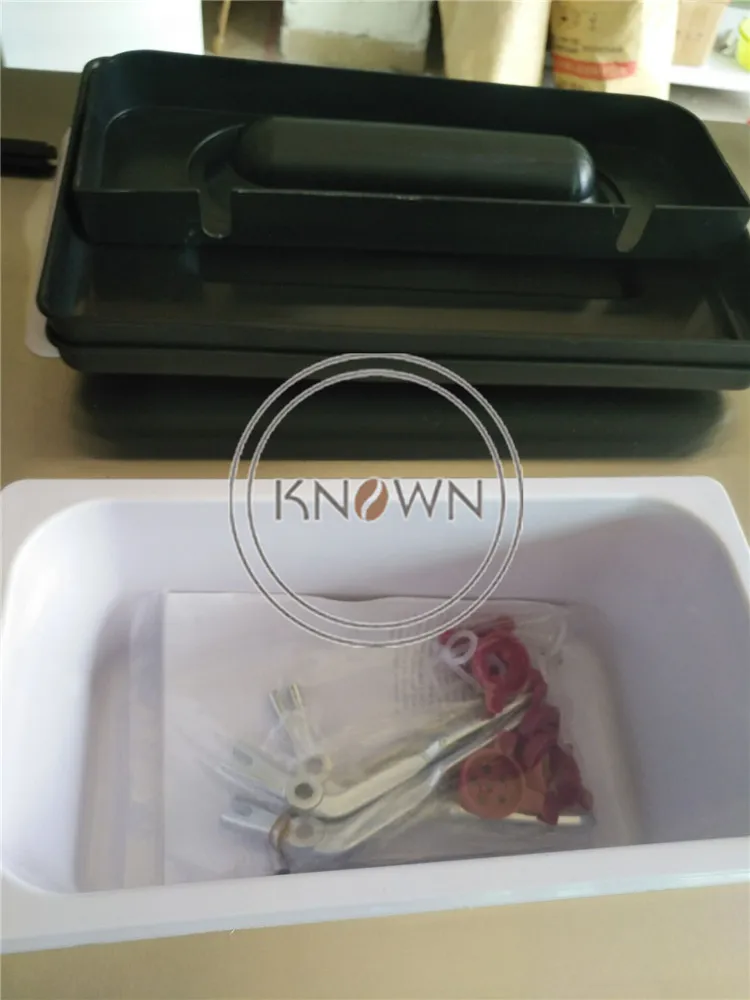 Коммерческий 20L/ч вертикальный мягкий Мороженое машина сладкие конфеты конус