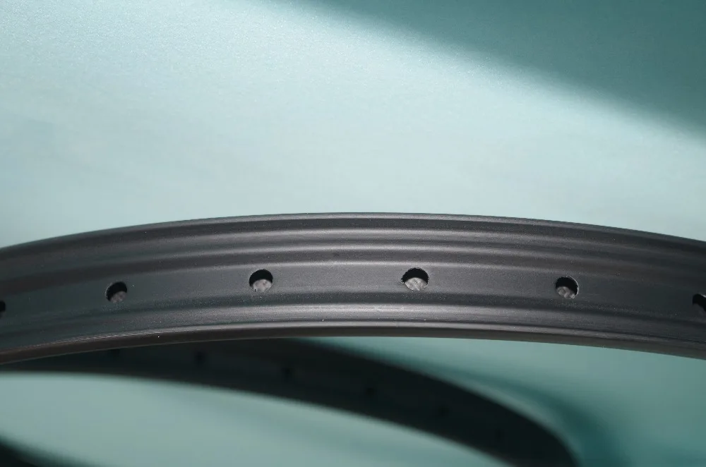 27 5 er MTB AM/ENDURO DH/FR 30 мм x 40 бескамерные Углеродные Диски hookless 24 28 32 отверстия UD 3K 12K
