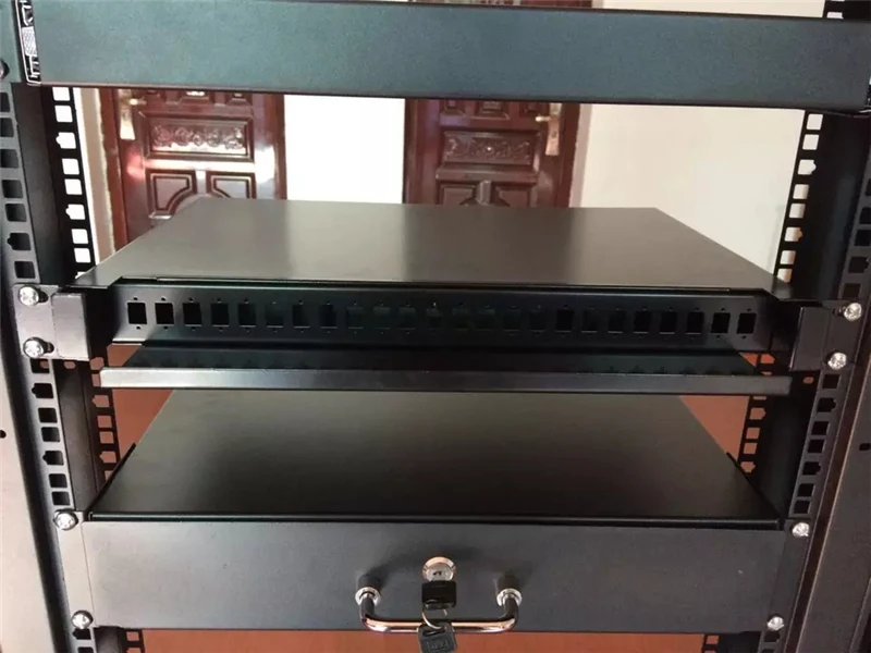 Коробка 12/24 волокна 19 &quotстойка SC LC ST FC без косичек и адаптера 1 2 мм толщина&gt 4 кг