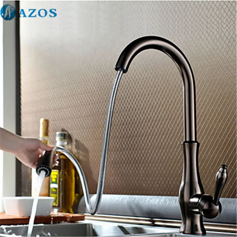 Смесители для кухонной раковины Поворотный шланг вытягивающийся спрей масло втирается Бронзовый латунь на