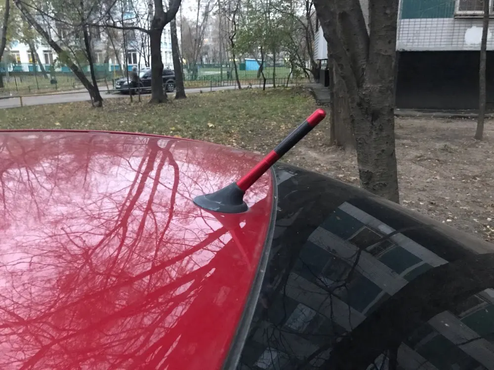 Автомобильная универсальная короткая радиосигнальная антенна из углеродного