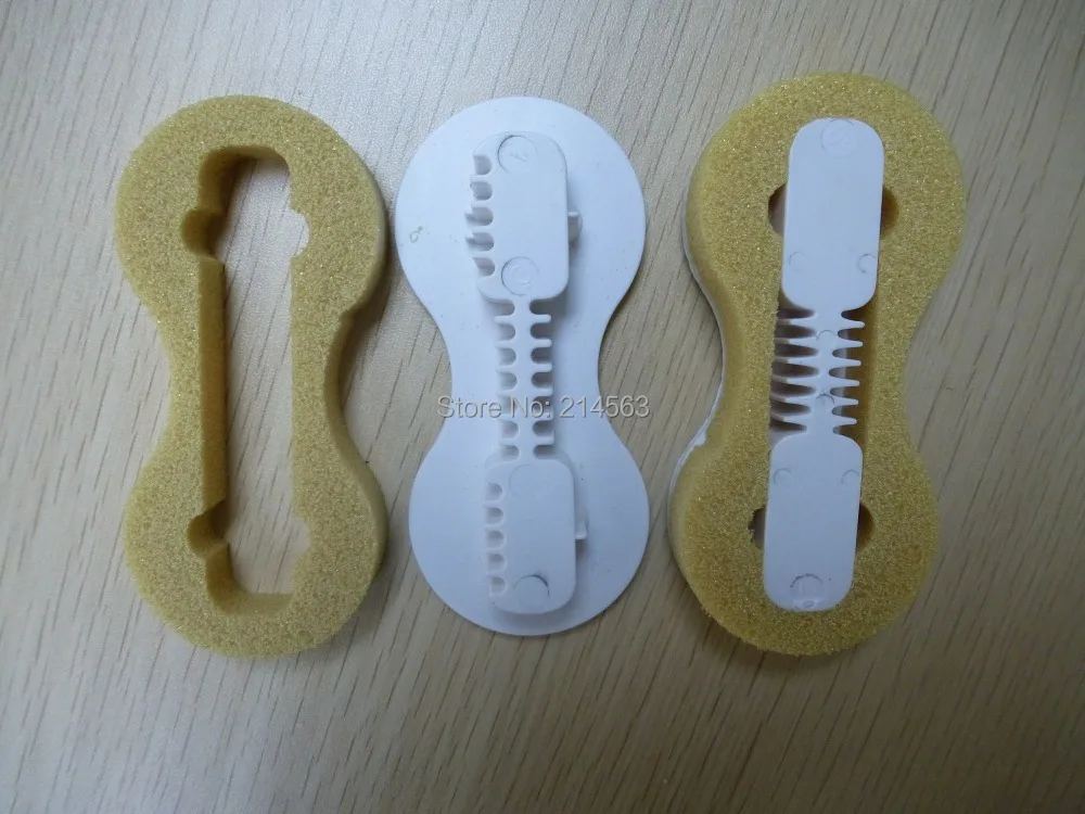 

White surfboard fin box Plastic fin plugs fcs surfboard fin plug from china
