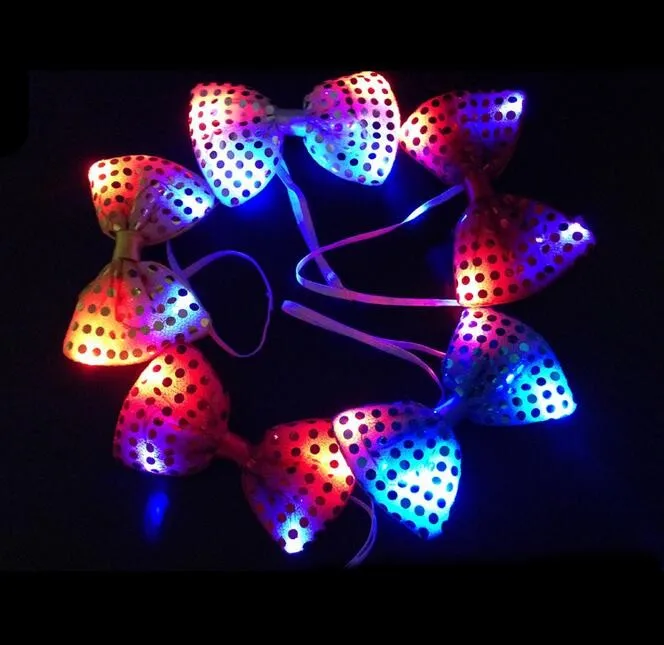 

100pcs Flashing Light Up Bow Tie Necktie LED Mens Party Lights Sequins Bowtie Glow Props Christmas New Year