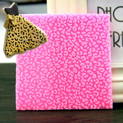 

Luyou 10*10CM DIY Silicone Lace Mat Cake Lace Mold 3D Silicone Chocolate Mould Cake Decor Cake Baking Tools Fondant Tools FM647