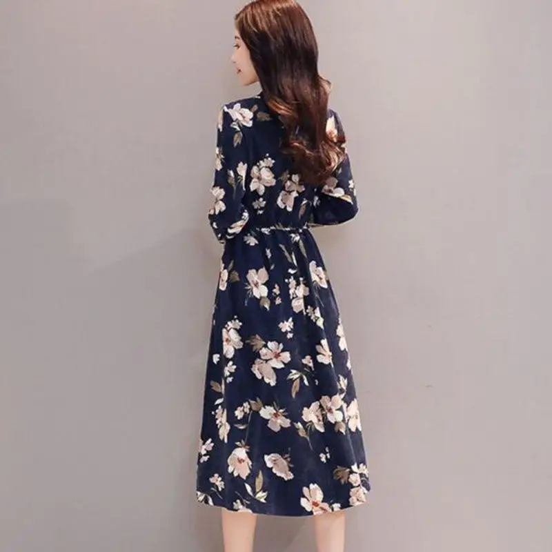 

2019 Autumn Korea New Fashion Mori Girl Women Dress Japanese Vintage Floral Print Loose Slim Bohemian Corduroy blue Dresses