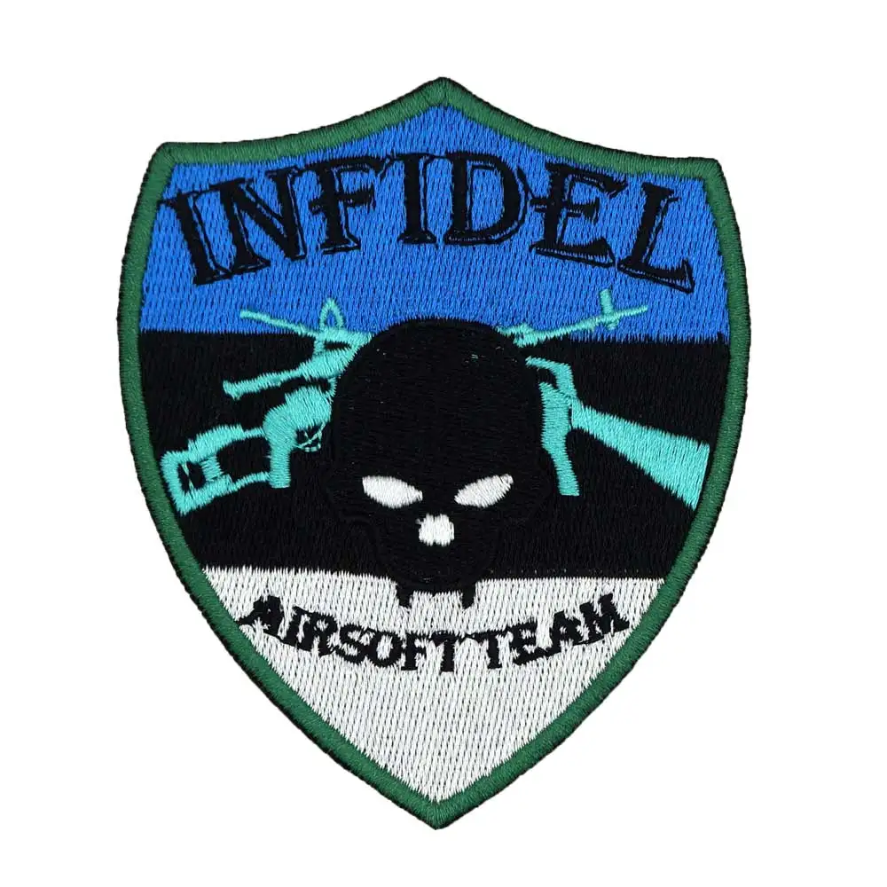 Неверных AIRSOFT TEAM утюгом на подложке в стиле панк с вышивкой &quotчереп водитель