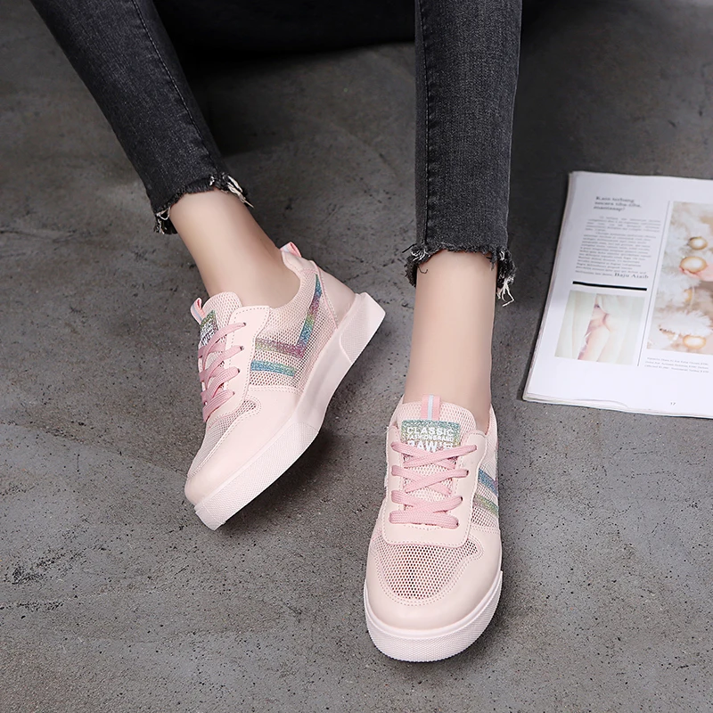 

2019 Spring New Women Casual Shoes Women Handmade Flats Lace-up Round Toe Female Autumn Shoes Woman Solid Sneakers for Ladies