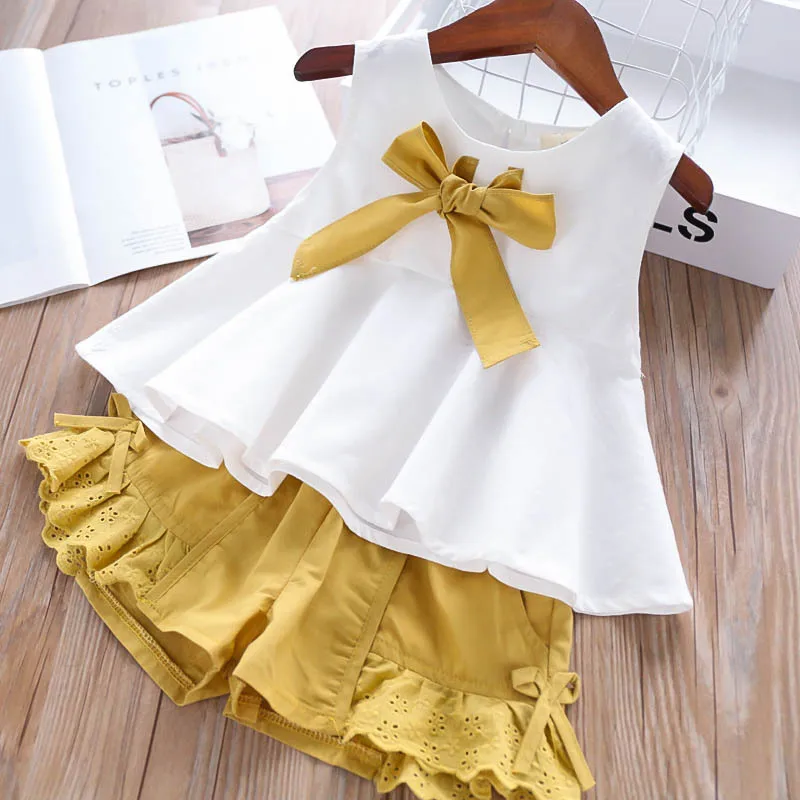 Шорты с цветочным принтом и бантом для девочек Детский костюм из 2 предметов