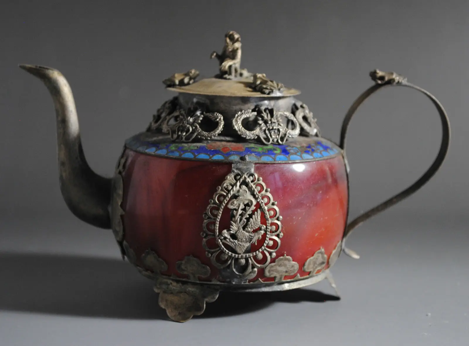 

Vintage,OLD JADE ARMORED TIBETAN SILVER WITH MONKEY LID DECORATION TEAPOT