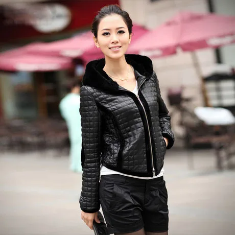 Женская куртка из натуральной овечьей кожи с капюшоном и мехом кролика рекс|coats