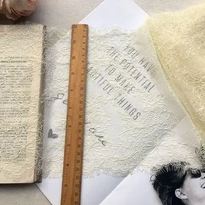 6 м/лот шириной 24 см черно-белое кружево, Швейные аксессуары ручной работы, свадебные платья, материалы для украшения дома, RS1012 - Цвет: Beige yellow