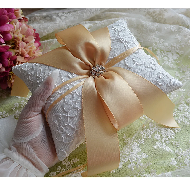 

Top Quality Champagne Ring Pillow Cushion Big bowknot Glisten Rhinestone Ring Pillows Bride Party wedding decoration supplies