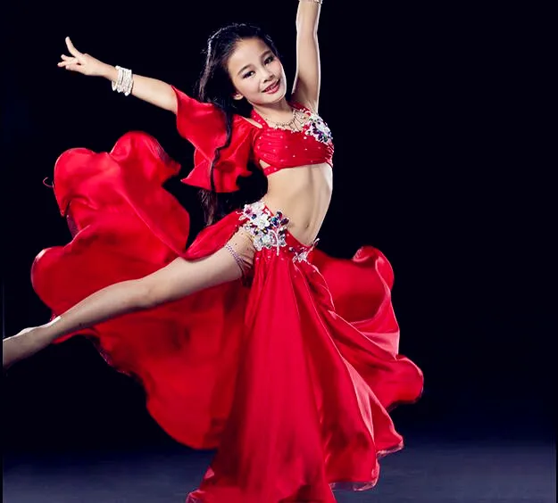 Роскошное шелковое платье ручной работы из 3 частей украшенное бусинами Женская