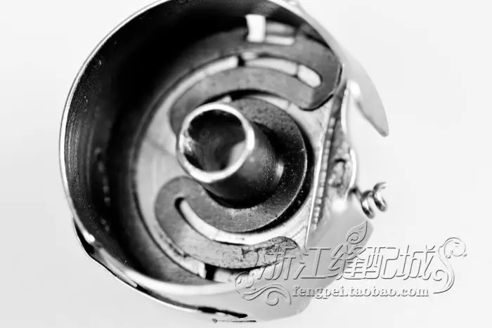 Шпулька для вышивальной машины Huayang зигзагообразный крючок (стальной лист) чехол