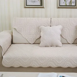 Beige Цветочные Короткие Плюшевые Чехлы для диванов, Нескользящие Угловые секционные чехлы для диванов, чехлы для полотенец, чехлы для одного/двух/трех сидений, Декоративные Чехлы для диванов - Цвет: Beige
