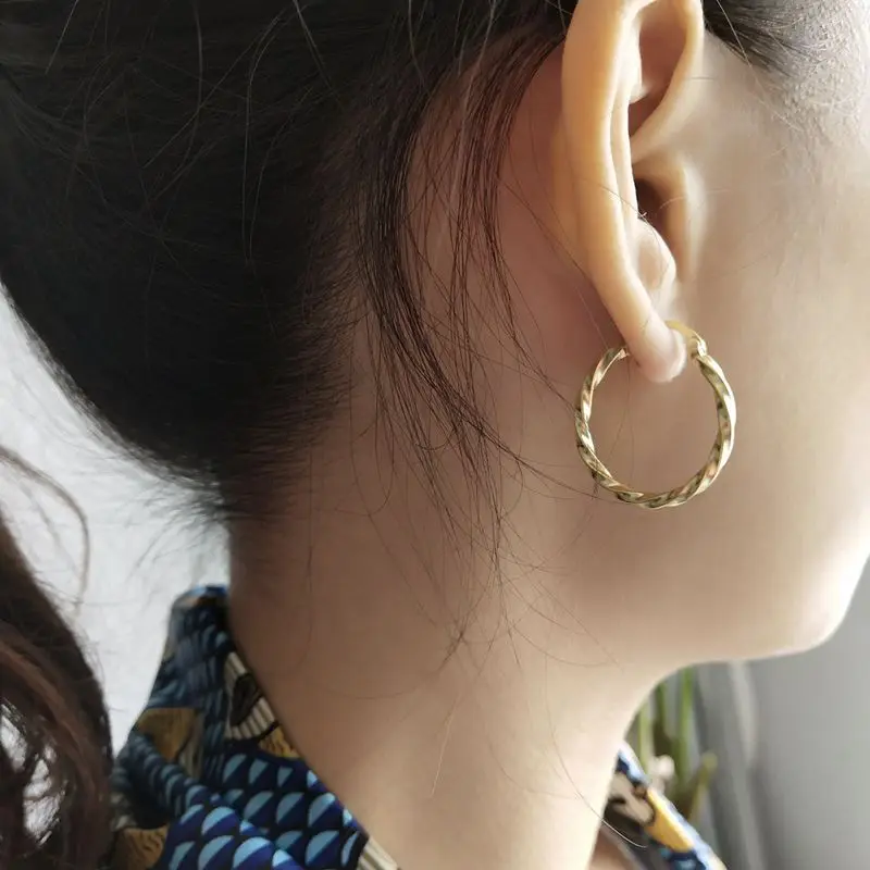 

Silvology 925 Sterling Silver Twist Hoop Earrings Korea Style Creative Fashionable Earrings For Women Summer Model Jewelry Gift