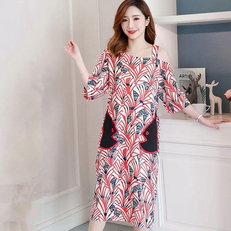 

2019 Women's summer chiffon print Large size loose leisure dress embroidery dress Loose slant shoulders High waist dress aa578