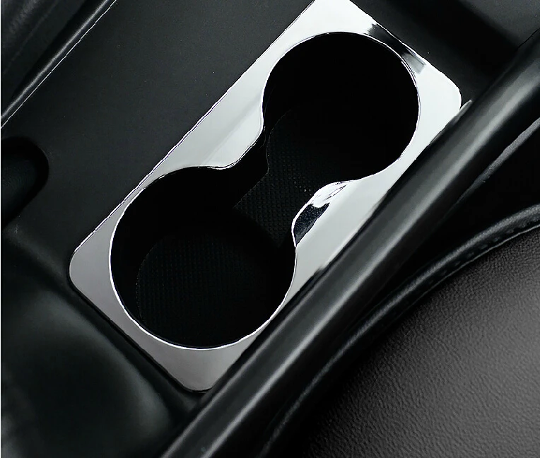 

For KIA Sportage 2010-2014 , Glass frame, glass panels, water cup holder decorative frame, interior refit special