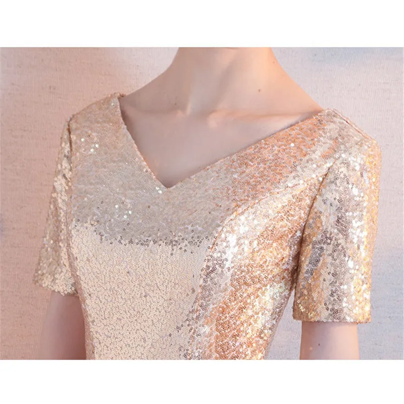 Женское вечернее платье с блестками золотистое облегающее мини-платье V-образным