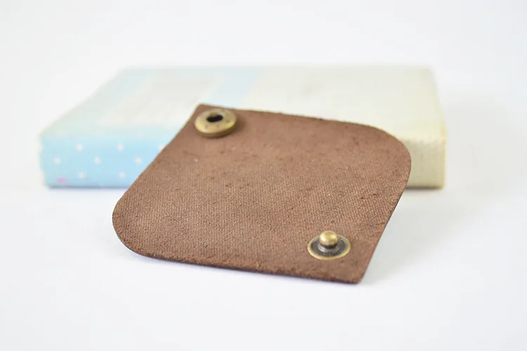 Кабель для наушников устройство перемотки и передачи данных из кожи (наушники не