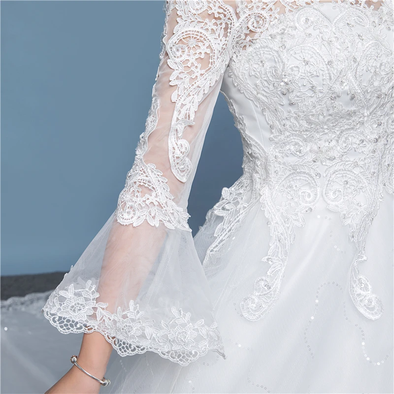 

Luxury Court Train Wedding Dresses 2018 New Design Quality Embroidery Flowers Long Flare Sleeves Lace Up Floor-length Ball Gown