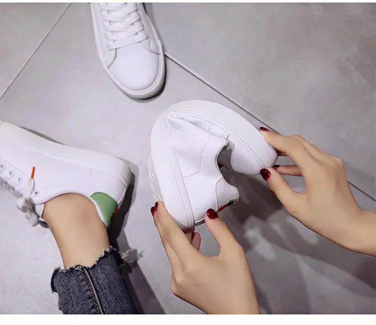 Women shoes sneakers Korean version of the round head shallow mouth wild student board shoes pineapple personality women shoes