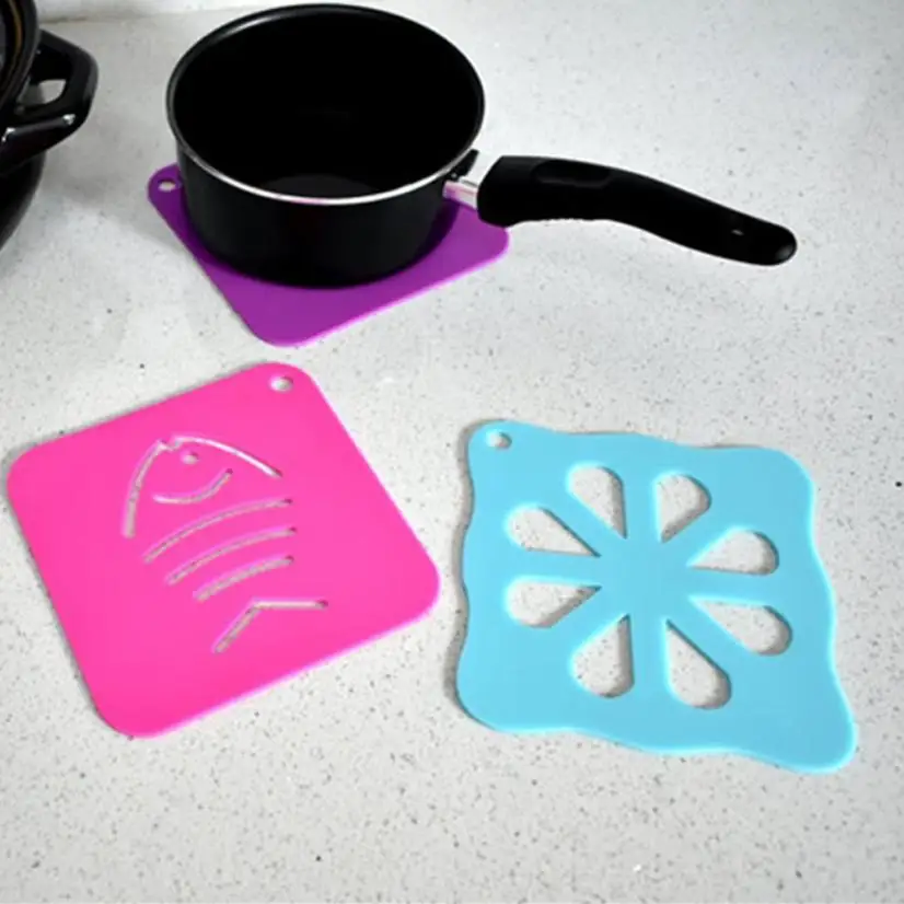 2018 Cartoon Silicone Insulation Pad Table Mat Kitchen Non-slip Coasters Coaster F609 | Дом и сад