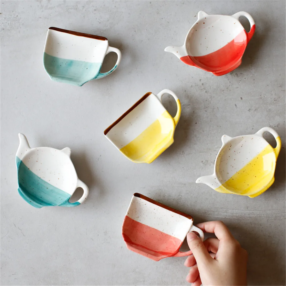 

Creative Sauce Dish Ceramic Teapot Plate Seasoning Soy Sauce Bowl Vinegar Dishes Ketchup Plates Decoration Gift Tableware 1PCS