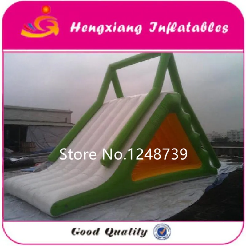 Хорошая цена водный надувной плавающий слайд для скалолазания на продажу. |